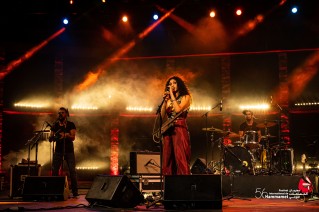 Bab L'Bluz un mélange éclectique entre la musique traditionnelle marocaine et la magie du Gnawa, rencontre le publique du festival International de Hammamet