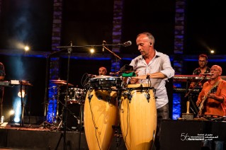 Après 12 ans, L’Orchestre National de Barbès (ONB), de retour au Festival International de Hammamet et continue à faire danser la foule avec leur brassage musical.