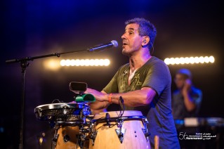 Après 12 ans, L’Orchestre National de Barbès (ONB), de retour au Festival International de Hammamet et continue à faire danser la foule avec leur brassage musical.