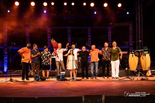 Après 12 ans, L’Orchestre National de Barbès (ONB), de retour au Festival International de Hammamet et continue à faire danser la foule avec leur brassage musical.