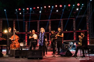 « Mahmoud, Marcel et Moi » de Marcel Khalifé et Bachar Mar-Khalifé (Liban) sur la scène du Festival International de Hammamet.