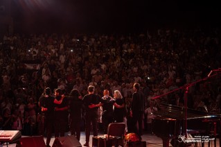 « Mahmoud, Marcel et Moi » de Marcel Khalifé et Bachar Mar-Khalifé (Liban) sur la scène du Festival International de Hammamet.