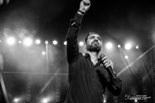 Le spectacle de Wael Jassar sur la scène du Festival International de Hammamet.